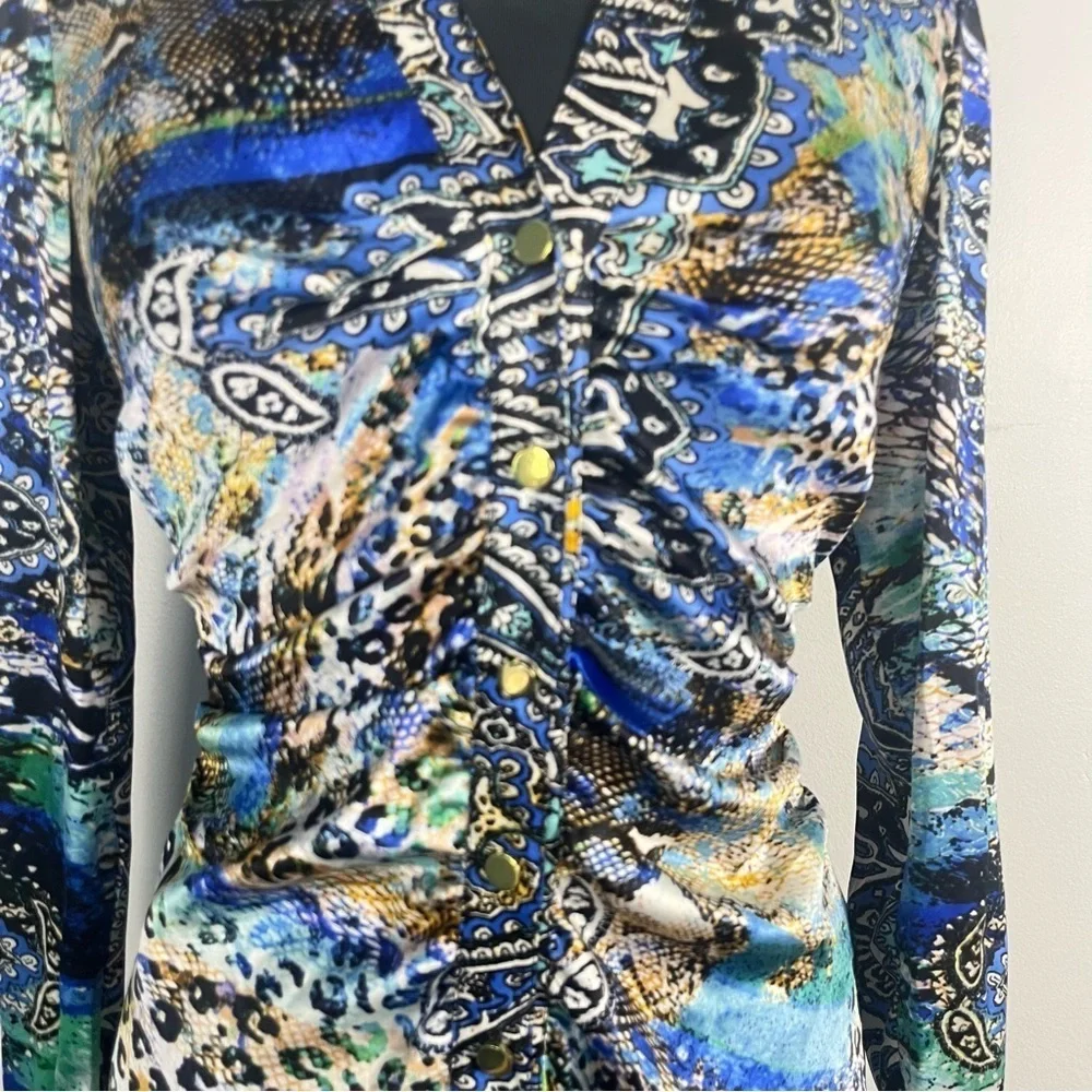 True vintage late 90s/ 2000s silk abstract pattern ruched button up Cache size s